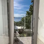 Rocky 诺维·维诺多尔斯基