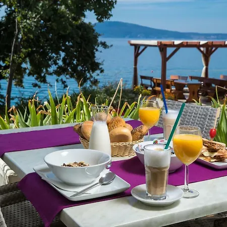 Rocky 4* Novi Vinodolski