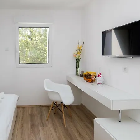 Rocky Novi Vinodolski