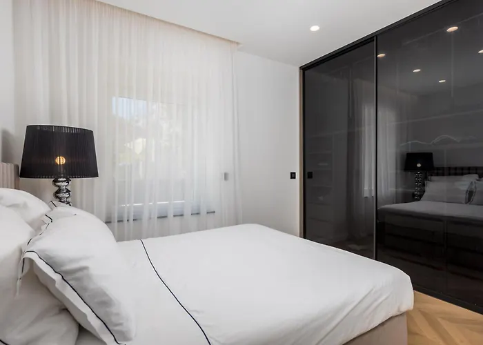 Bed and Breakfast Rocky 4*